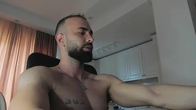 MichaelMasterss webcam