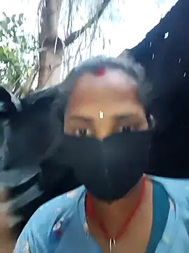 Punam_panjabi webcam