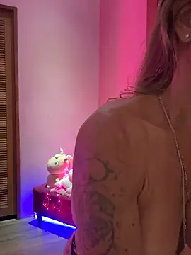 mommyselenafit_ webcam