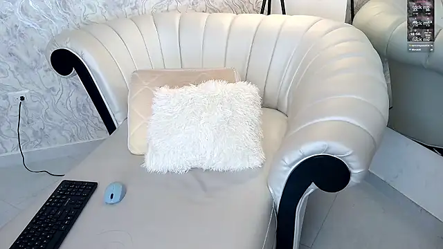 aura_sanders1 webcam