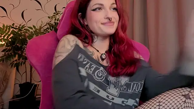 BratzieDarsie webcam