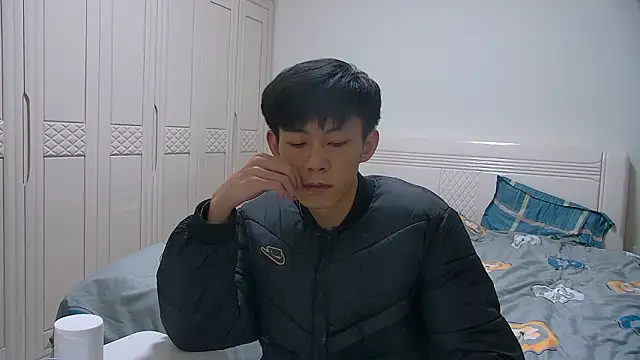 paofu-001 Live Webcam on Stripchat