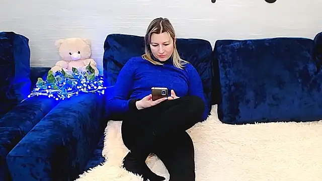 Incredible_Ariela webcam