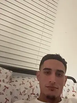 cuban_4777 (M young) - 2 dicks