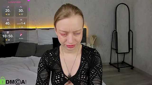 michelle_blond - Michelle_Blond's free webcam - UK Sex Cams