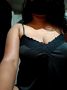 IamNaina69 webcam
