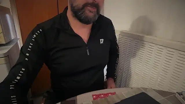 tarkan1 - TARKAN1's free webcam - UK Sex Cams