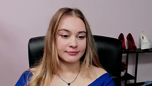 kitty_valeria webcam