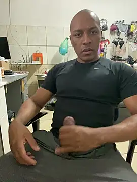 betobob - Betobob's free webcam - UK Sex Cams