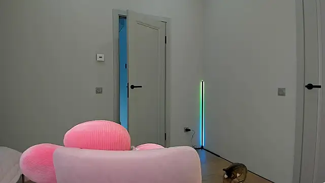 _cometoseeme_ webcam