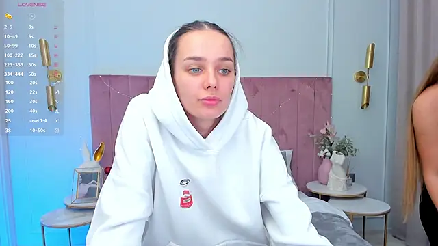 milavoxx - MilaVoxx's free webcam - UK Sex Cams