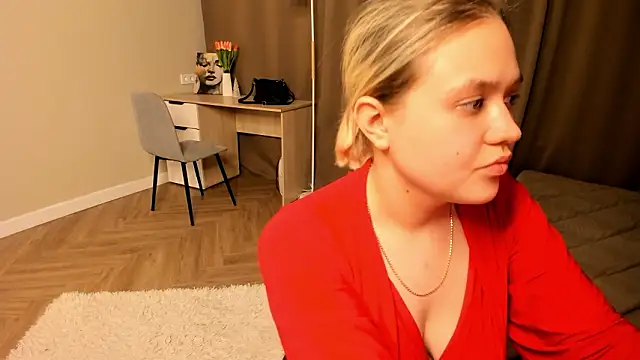 keenafigg - KeenaFigg's free webcam - UK Sex Cams