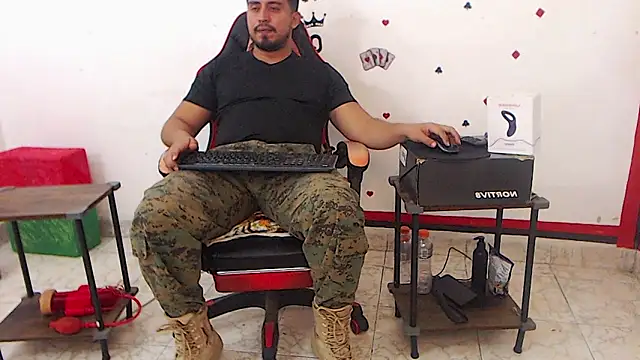 KalethBigDick webcam