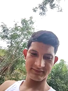 juan_hotcaliemte - Juan_Hotcaliemte's free webcam