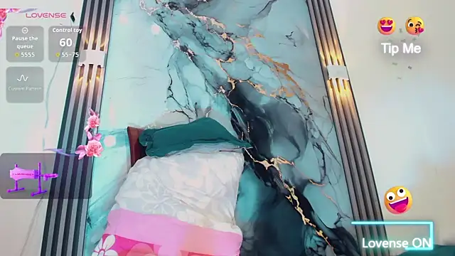 khiara_moretti webcam