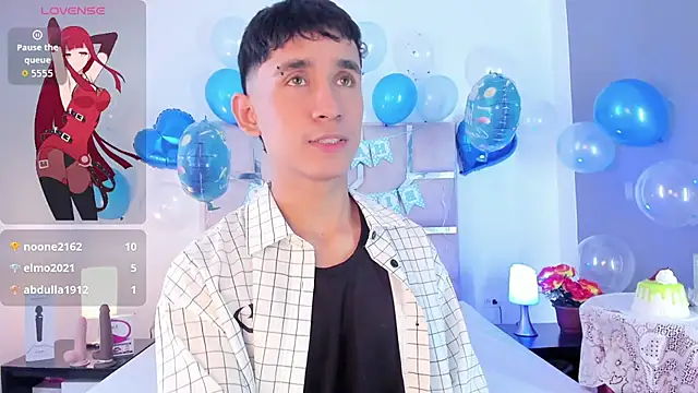 Thayler_jones webcam