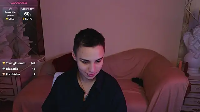 Escaped_Brides webcam