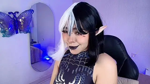 NinaSakura_Eup webcam