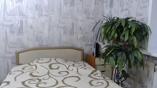 ginaqsoul - GinaQSoul's free webcam - UK Sex Cams