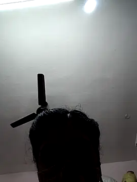 Tamil-Meenu12 webcam