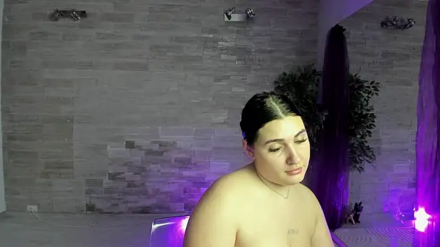 boobzilla_ (F young) - Rainbow squirttt