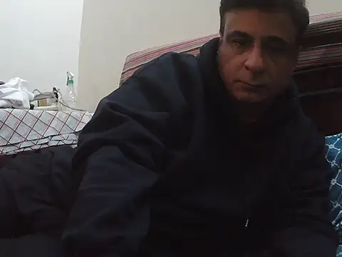 desipapaxxx (Ask my age) - CUM SHOW 💦💦 SHAMELESS DADDY 💦