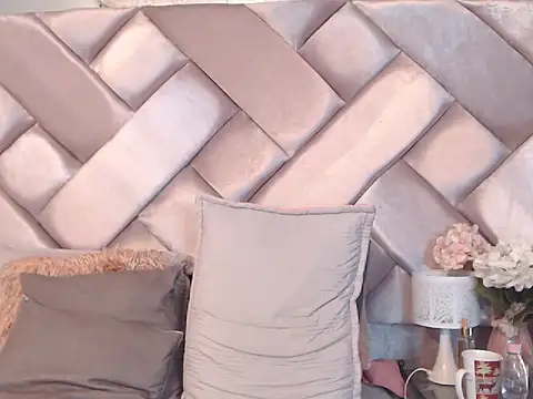 Ashleyroberst webcam