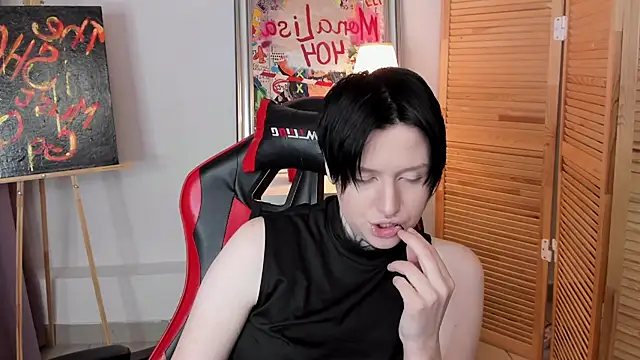 BakugoKatsuki webcam