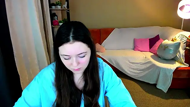 alluringlookk - AlluringLookk's free webcam - UK Sex Cams