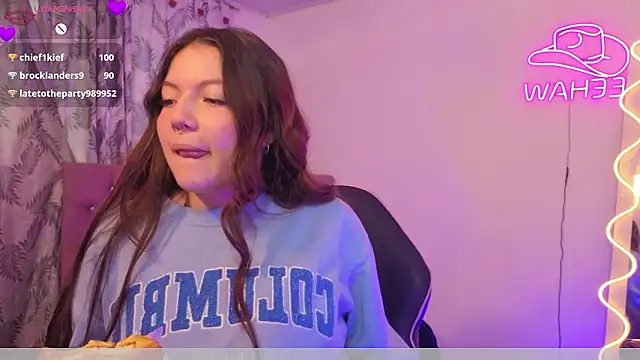 kissy_tay - Kissy_tay's free webcam - UK Sex Cams