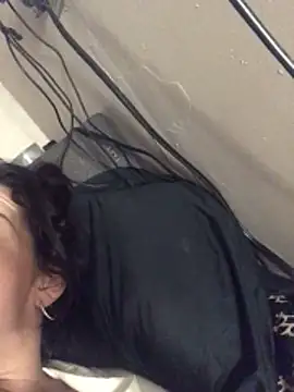 AndreaSFanSTo webcam