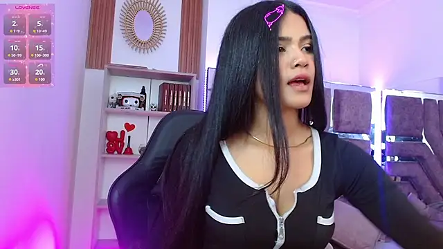 Violet_Collins1 webcam