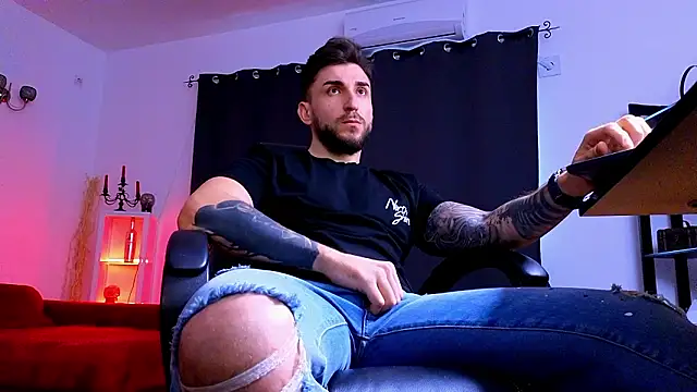 mightyaaron66 (M young) - 𖤐🔥 parTy Time ,House parTy  !  💨𖤐