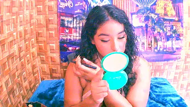 IndianAngel4u webcam