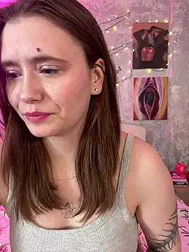 Sabrina_shells webcam