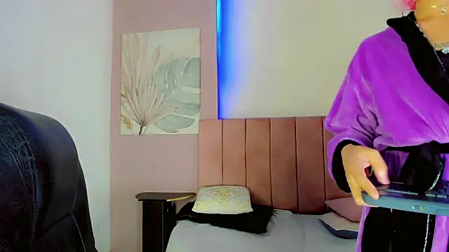 Jasmin_Adelaine webcam