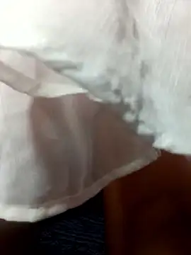 priyasexy1100 webcam