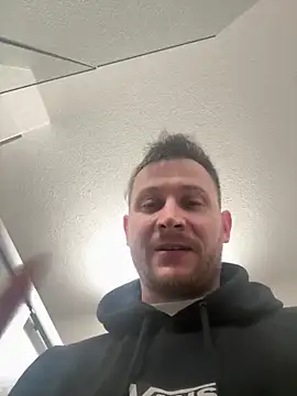 LubasOriginMen webcam