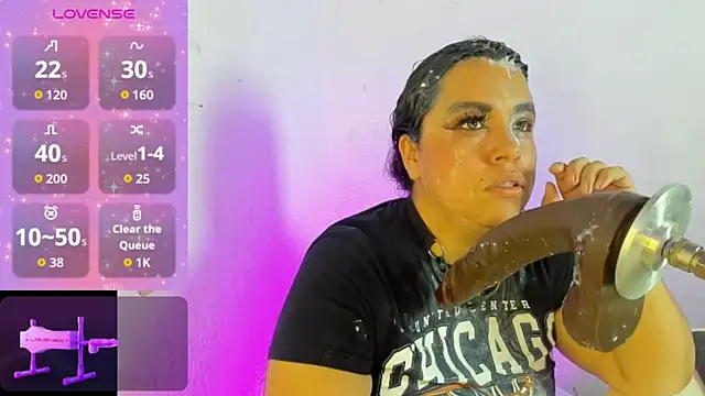 Alanna-sloppy webcam