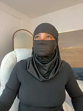 nashi_ra (F teen) - Full Naked + Nipple Clamps + Slap Boobs