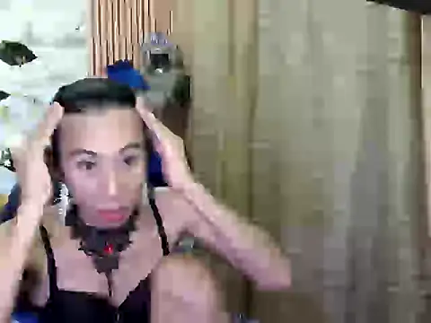 xx9inchesCOCKxx webcam