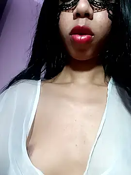 priyasexy1100 webcam