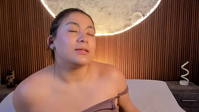 abbyjackson_ (F young) - show tits