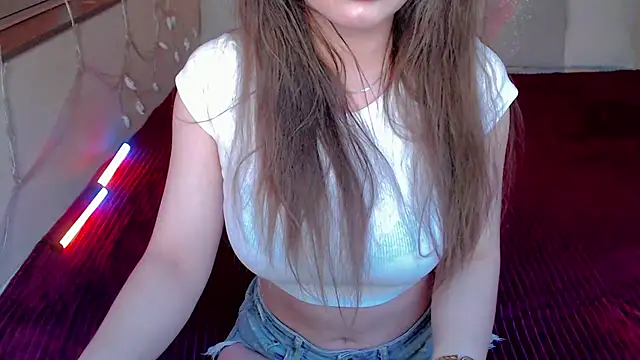 LizaSenri webcam