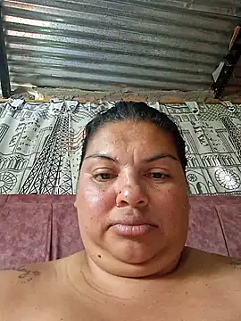 chubby_sexy_big_tits webcam