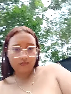 young_dairy01 - Young_dairy01's free webcam - UK Sex Cams