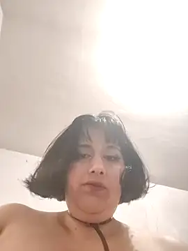 mariannN28 webcam