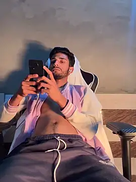 ajaxstar (M young) - Cumshot 💦 in Ticket 60 tk