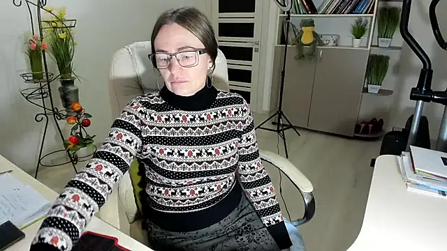 vika73 - Vika73's free webcam - UK Sex Cams