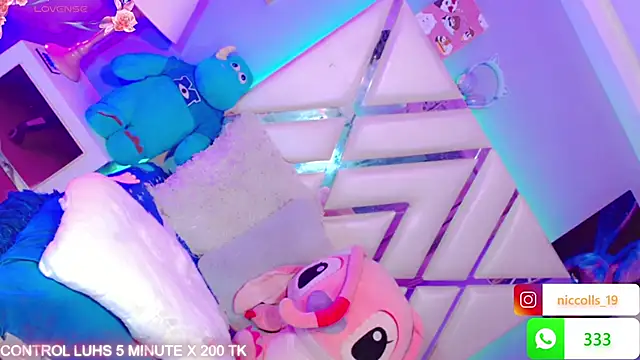 Niccolls_Princess_ webcam